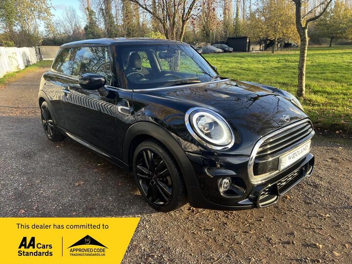 MINI Hatch 1.5 Cooper Sport Euro 6 (s/s) 3dr