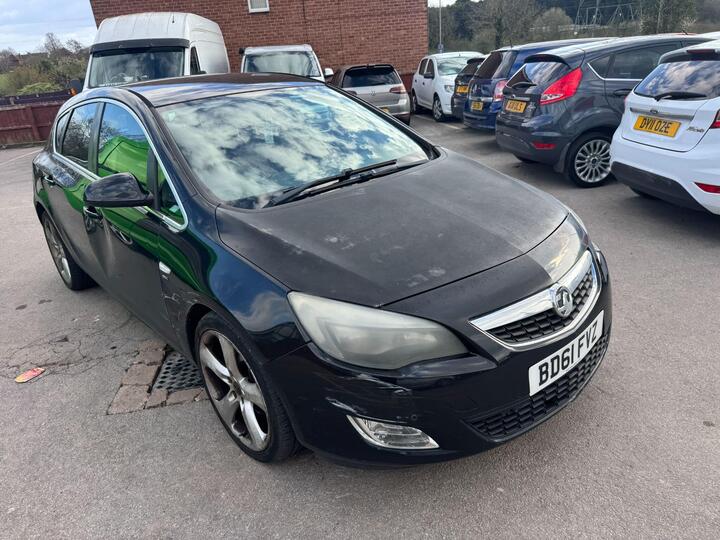 Vauxhall Astra 2.0 CDTi EcoFLEX SRi Euro 5 (s/s) 5dr