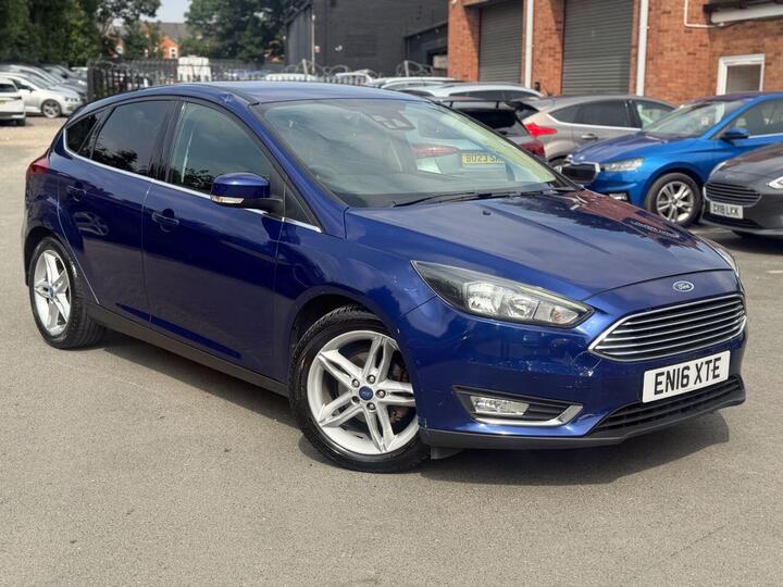 Ford FOCUS 1.0T EcoBoost Titanium Auto Euro 6 (s/s) 5dr