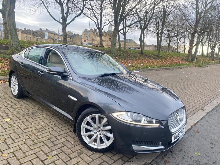 Jaguar XF 2.2d Premium Luxury Auto Euro 5 (s/s) 4dr