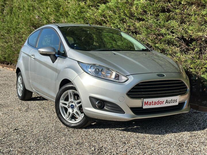 Ford Fiesta 1.0T EcoBoost Zetec Euro 5 (s/s) 3dr