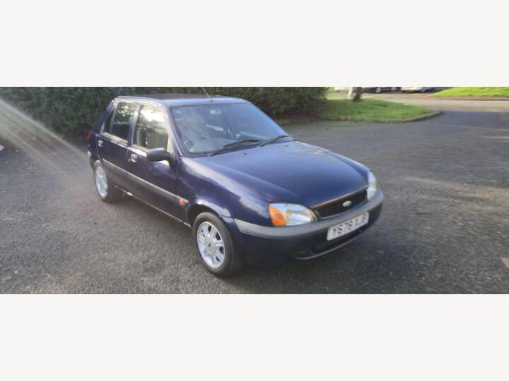 Ford Fiesta 1.3 Flight 5dr Ford Fiesta 1.3 Flight 5dr