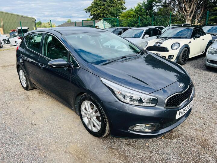 Kia Ceed 1.6 GDi EcoDynamics 2 Euro 5 (s/s) 5dr