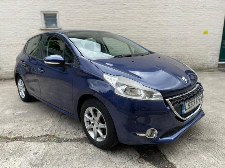 Peugeot 208 1.0 VTi Active Euro 5 5dr