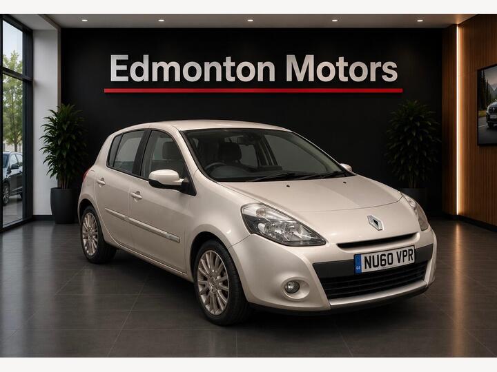 Renault Clio 1.2 TCe Dynamique TomTom Euro 5 5dr