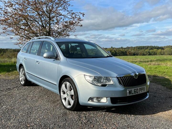 Skoda SUPERB 2.0 TDI Elegance DSG Euro 5 5dr
