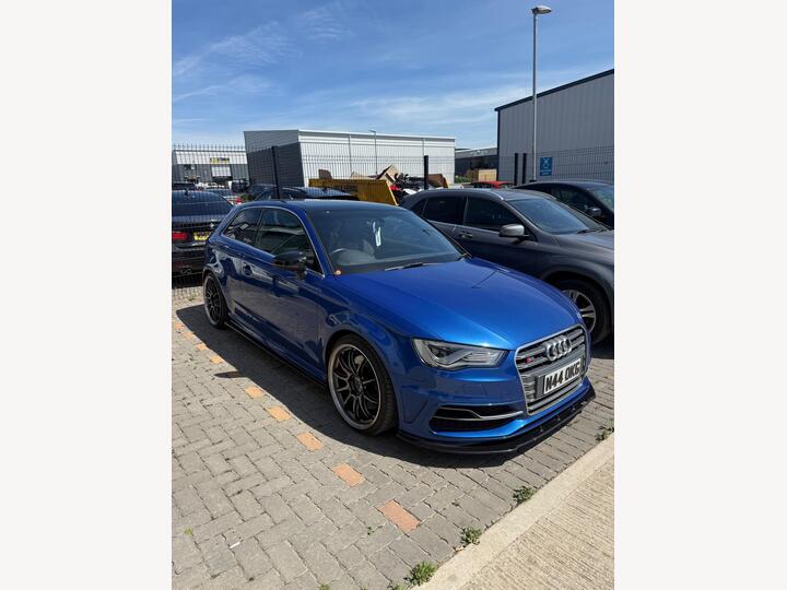 Audi S3 2.0 TFSI S Tronic Quattro Euro 6 (s/s) 3dr (Nav)