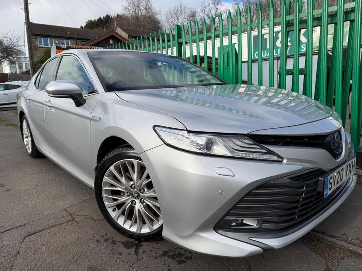 Toyota Camry 2.5 VVT-h Excel CVT Euro 6 (s/s) 4dr