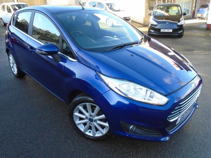 Ford Fiesta 1.0T EcoBoost Titanium Euro 6 (s/s) 5dr