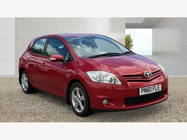 Toyota Auris 1.33 Dual VVT-i TR Euro 4 (s/s) 5dr Toyota Auris 1.33 Dual VVT-i TR Euro 4 (s/s) 5dr