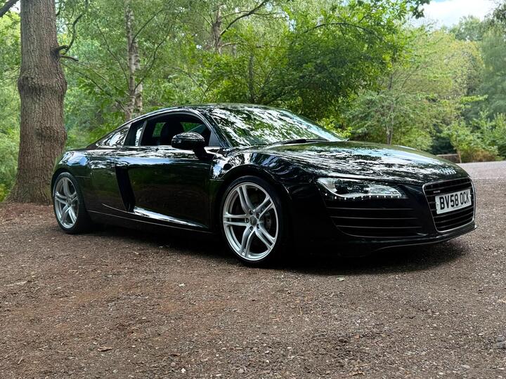 Audi R8 4.2 FSI V8 Quattro Euro 4 2dr