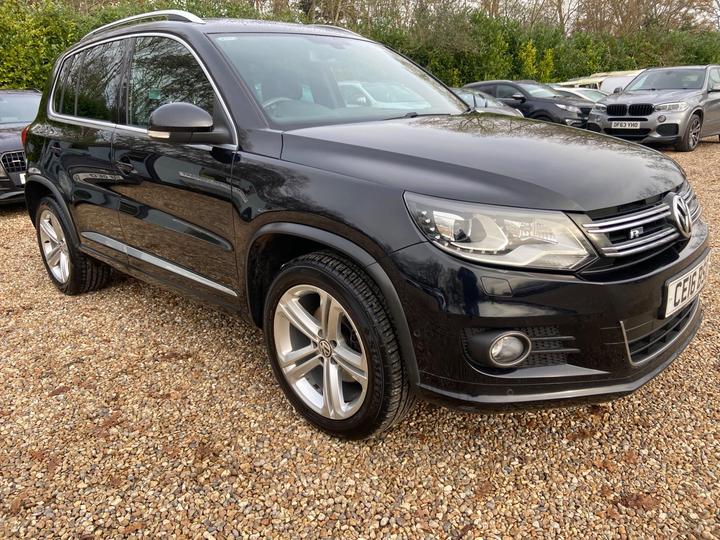 Volkswagen Tiguan 2.0 TDI BlueMotion Tech R-Line DSG 4WD Euro 5 (s/s) 5dr (Nav)