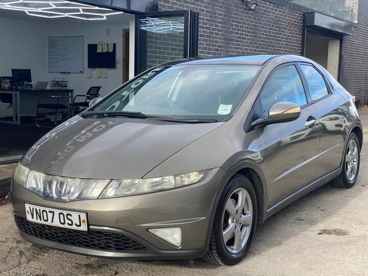 Honda Civic 1.8 I-VTEC ES 5dr