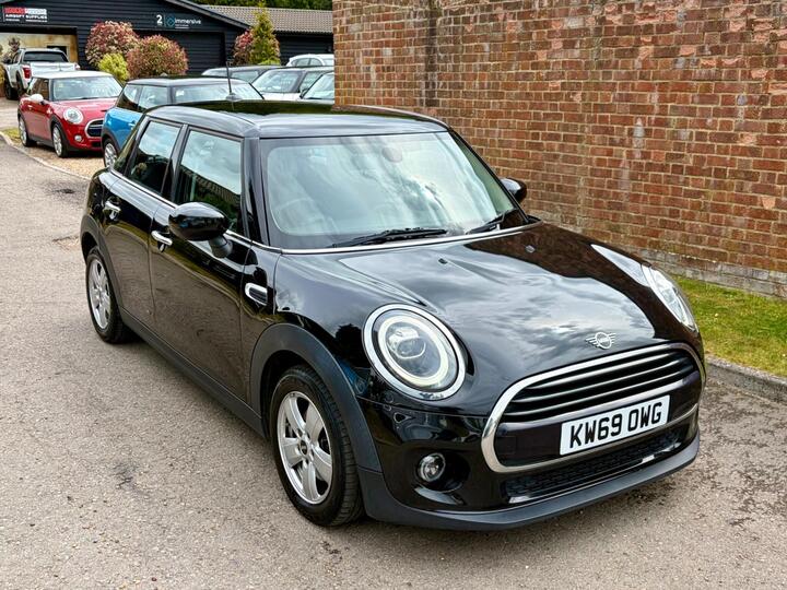 MINI Hatch 1.5 Cooper Classic Euro 6 (s/s) 5dr