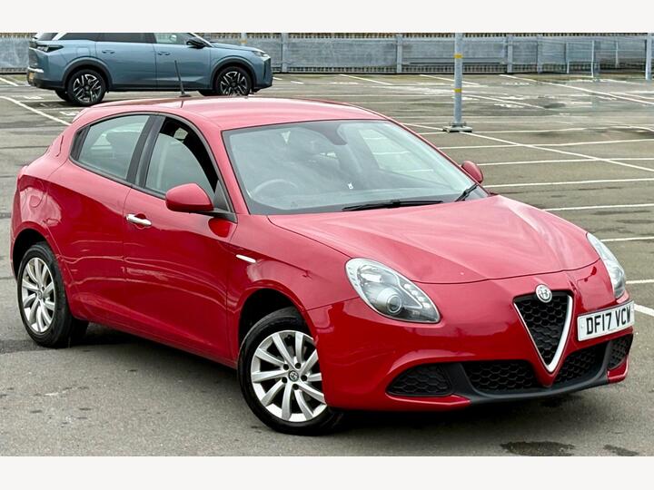Alfa Romeo Giulietta 1.4 TB Giulietta Euro 6 (s/s) 5dr Alfa Romeo Giulietta 1.4 TB Giulietta Euro 6 (s/s) 5dr