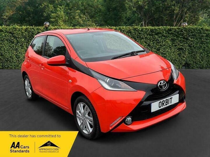 Toyota AYGO 1.0 VVT-i X-pression X-wave X-shift Euro 5 5dr Euro 5