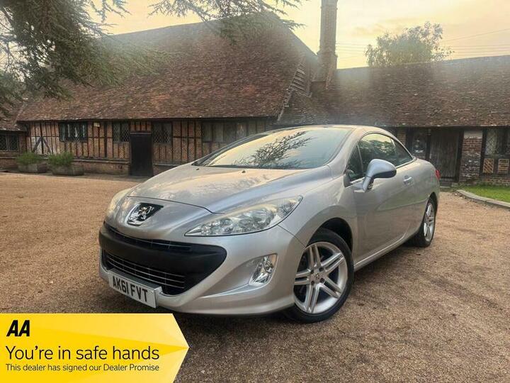 Peugeot 308 CC 2.0 HDi SE Euro 5 2dr