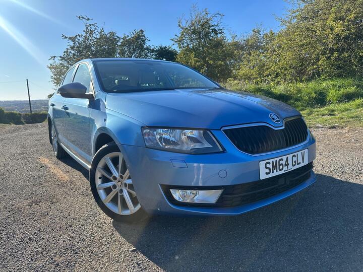 Skoda Octavia 1.6 TDI Elegance Euro 5 (s/s) 5dr