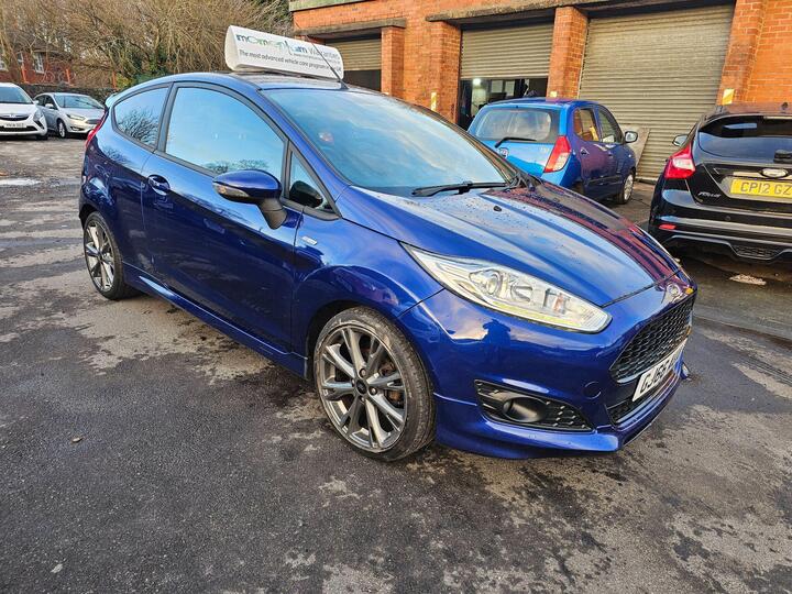 Ford Fiesta 1.0T EcoBoost ST-Line Euro 6 (s/s) 3dr Ford Fiesta 1.0T EcoBoost ST-Line Euro 6 (s/s) 3dr