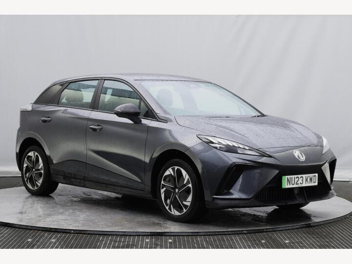 MG MG4 51kWh SE Auto 5dr