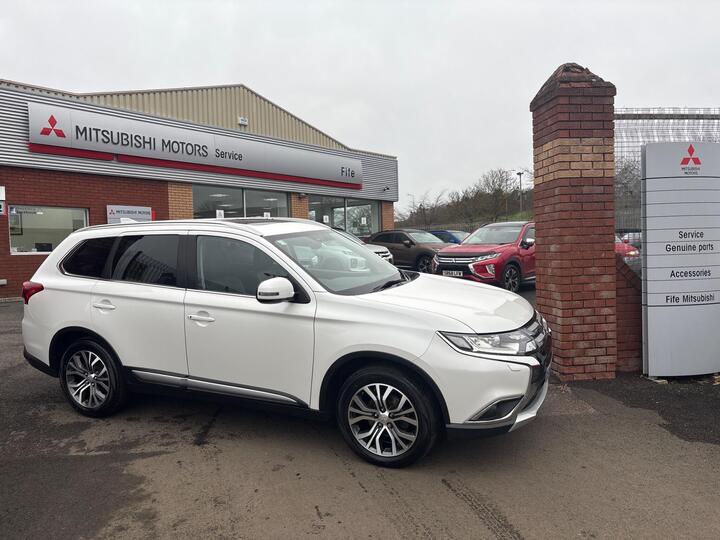 Mitsubishi Outlander 2.2 DI-D 4 4WD Euro 6 (s/s) 5dr