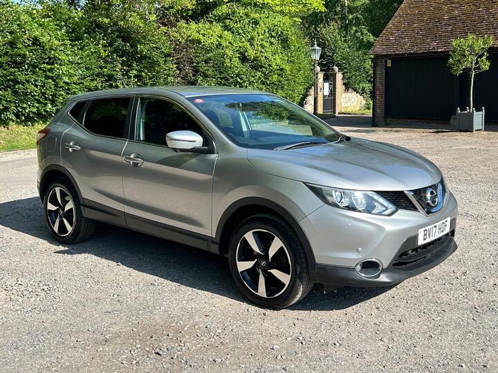 Nissan Qashqai 1.2 DIG-T N-Connecta 2WD Euro 6 (s/s) 5dr