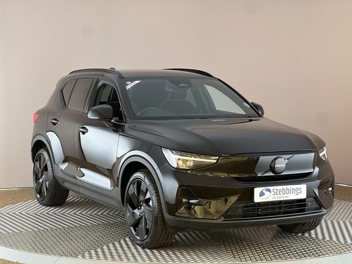 Volvo EX40 Single Motor Extended Range 82kWh Plus Black Edition Auto 5dr