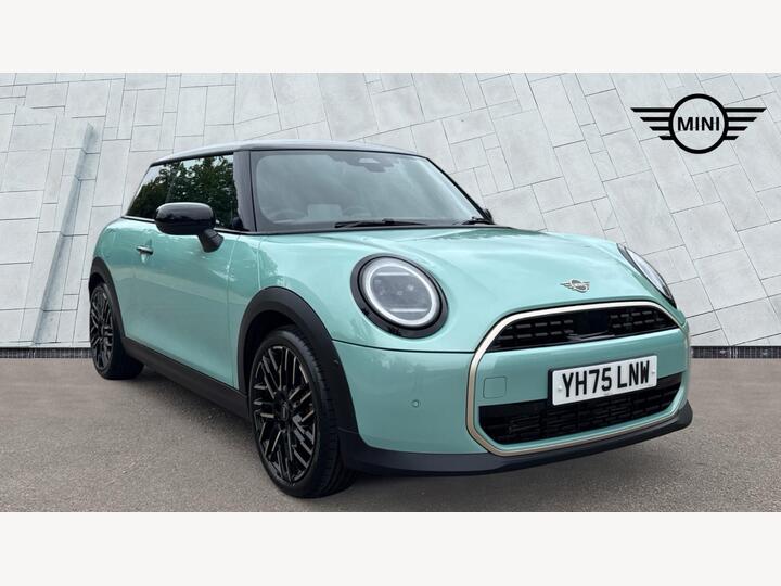 MINI Hatch 1.5C Exclusive Steptronic Euro 6 (s/s) 3dr