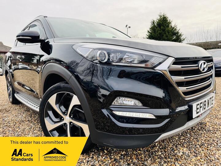 Hyundai TUCSON 2.0 CRDi Blue Drive Premium Euro 6 (s/s) 5dr Hyundai TUCSON 2.0 CRDi Blue Drive Premium Euro 6 (s/s) 5dr