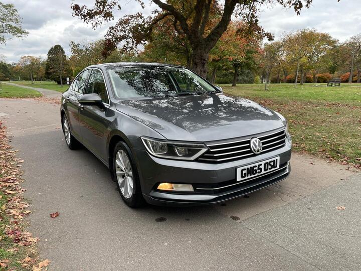 Volkswagen Passat 2.0 TDI BlueMotion Tech SE DSG Euro 6 (s/s) 4dr Volkswagen Passat 2.0 TDI BlueMotion Tech SE DSG Euro 6 (s/s) 4dr