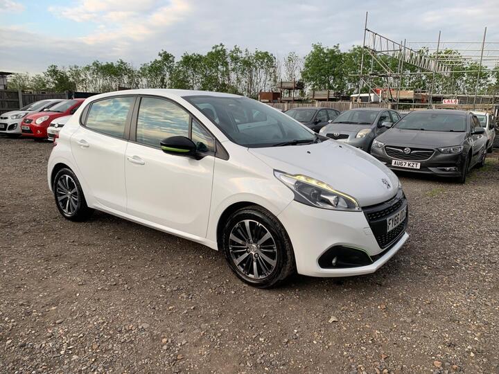 Peugeot 208 1.2 PureTech Active Design Lime Euro 6 5dr