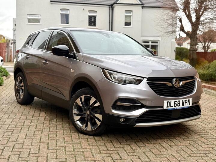 Vauxhall Grandland X 1.5 Turbo D BlueInjection Sport Nav Auto Euro 6 (s/s) 5dr Vauxhall Grandland X 1.5 Turbo D BlueInjection Sport Nav Auto Euro 6 (s/s) 5dr