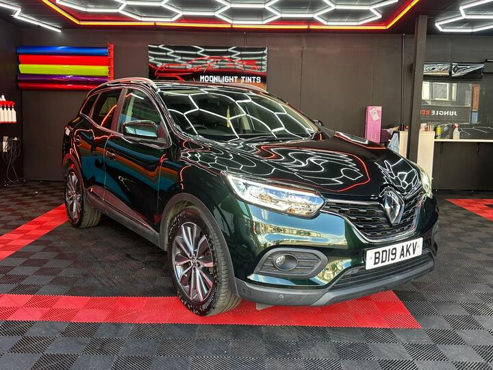 Renault Kadjar 1.3 TCe Iconic EDC Euro 6 (s/s) 5dr Renault Kadjar 1.3 TCe Iconic EDC Euro 6 (s/s) 5dr