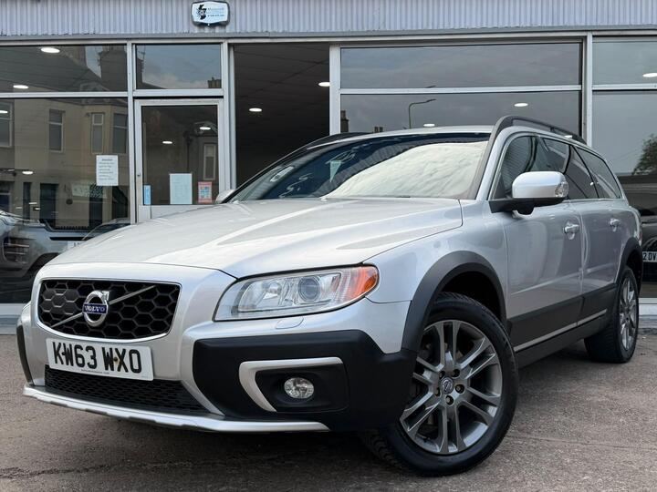 Volvo XC70 2.4 D5 SE Lux Geartronic AWD Euro 5 5dr