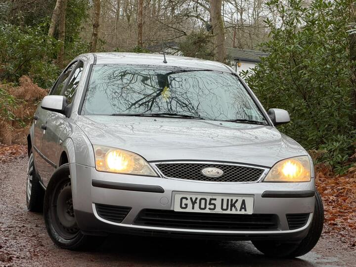 Ford Mondeo 2.0 LX 5dr