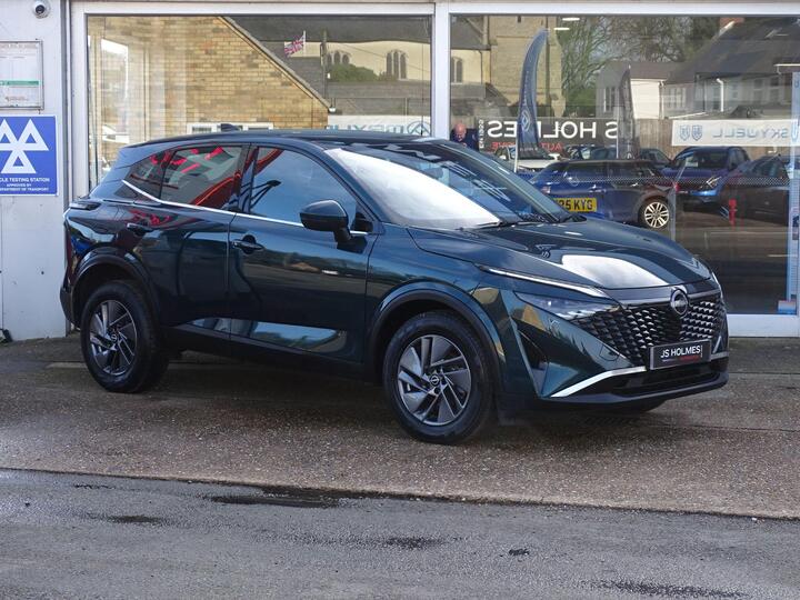 Nissan Qashqai 1.3 DIG-T MHEV Acenta Premium Euro 6 (s/s) 5dr