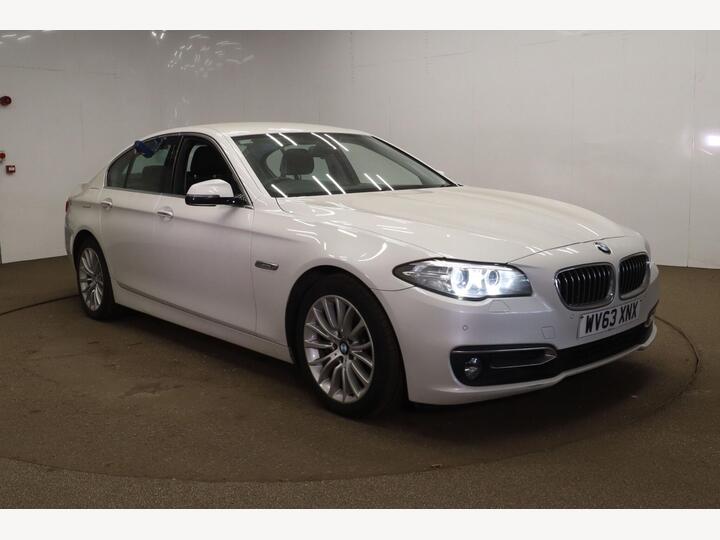 BMW 5 Series 3.0 530d Luxury Auto Euro 6 (s/s) 4dr