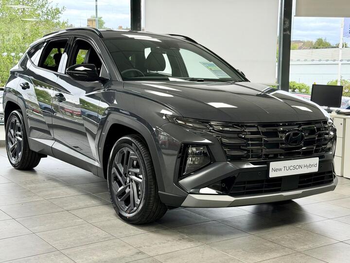 Hyundai TUCSON 1.6T Hybrid Black Line Auto Euro 6 (s/s) 5dr