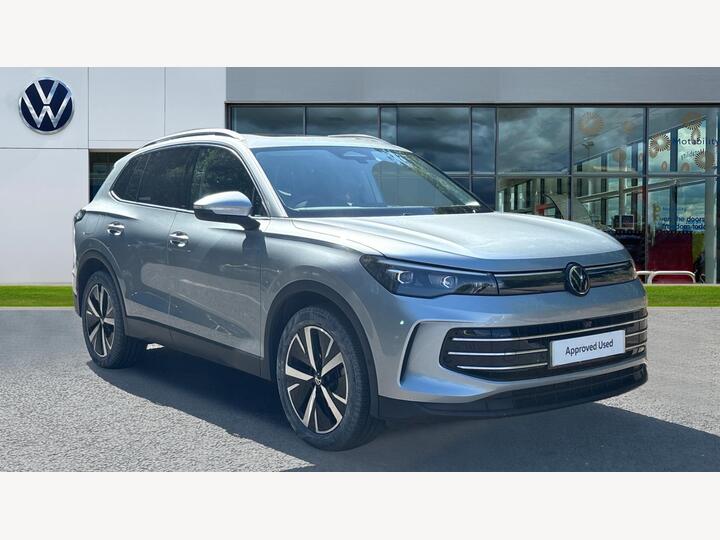 Volkswagen Tiguan 1.5 ETSI MHEV Elegance DSG Euro 6 (s/s) 5dr