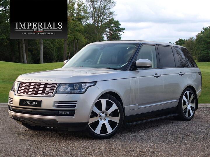 Land Rover Range Rover 5.0 V8 Autobiography Auto 4WD Euro 6 (s/s) 5dr