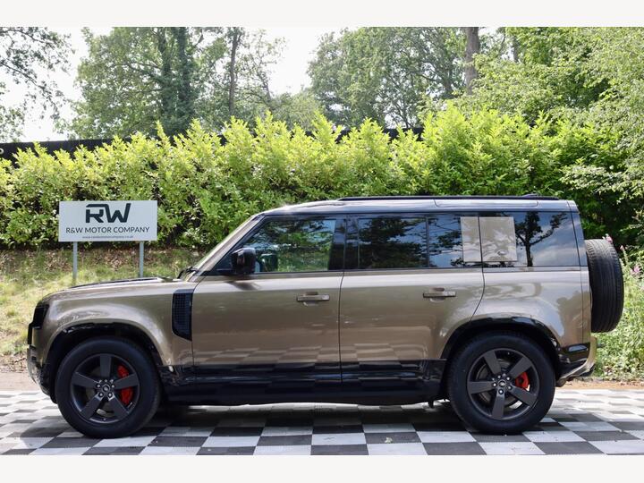 Land Rover Defender 110 3.0 I6 X Auto 4WD Euro 6 (s/s) 5dr