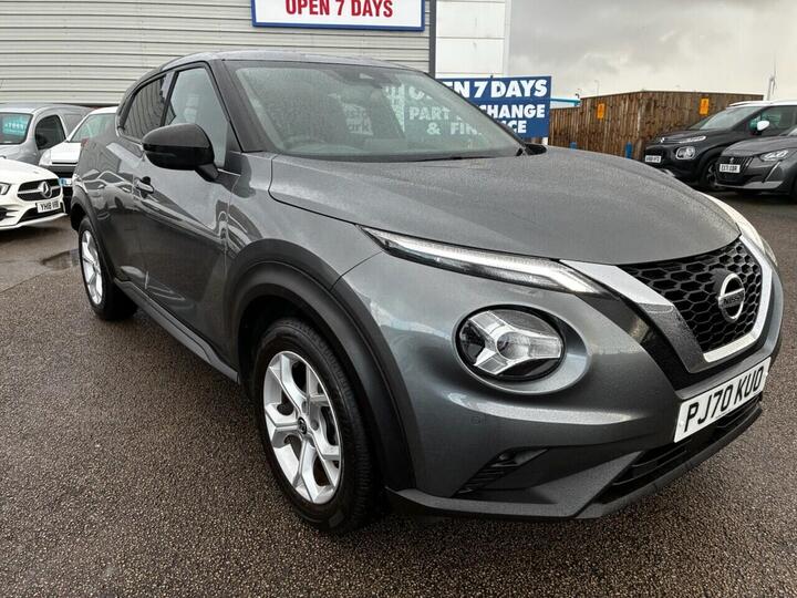 Nissan JUKE 1.0 DIG-T N-Connecta Euro 6 (s/s) 5dr