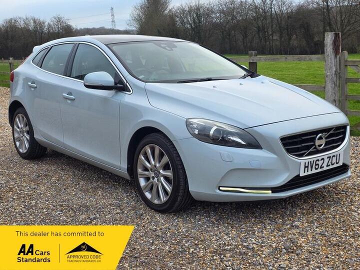 Volvo V40 2.0 D3 SE Lux Nav Euro 5 (s/s) 5dr