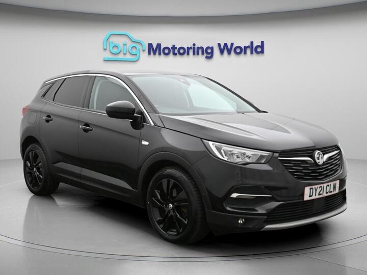 Vauxhall Grandland X 1.2 Turbo SRi Nav Euro 6 (s/s) 5dr