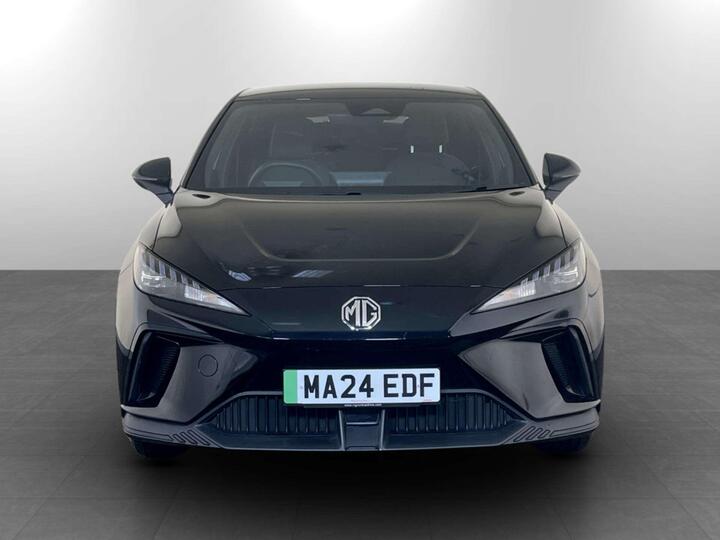 MG MG4 64kWh SE Long Range Auto 5dr