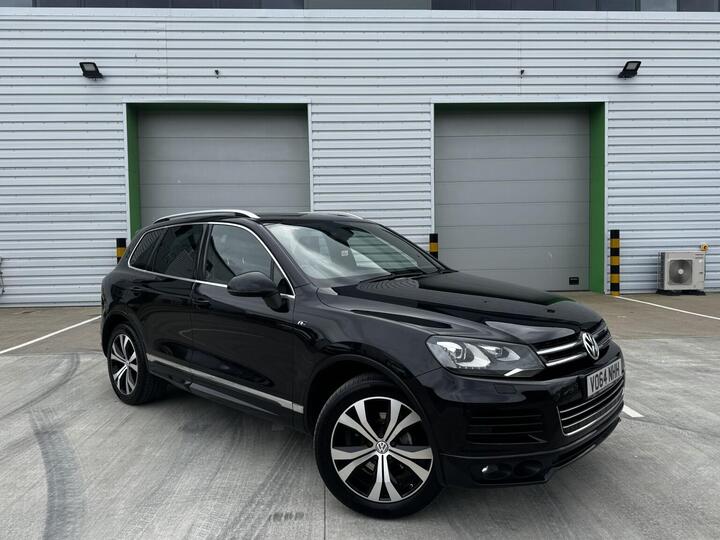 Volkswagen TOUAREG 3.0 TDI V6 BlueMotion Tech R-Line Tiptronic 4WD Euro 5 (s/s) 5dr Volkswagen TOUAREG 3.0 TDI V6 BlueMotion Tech R-Line Tiptronic 4WD Euro 5 (s/s) 5dr