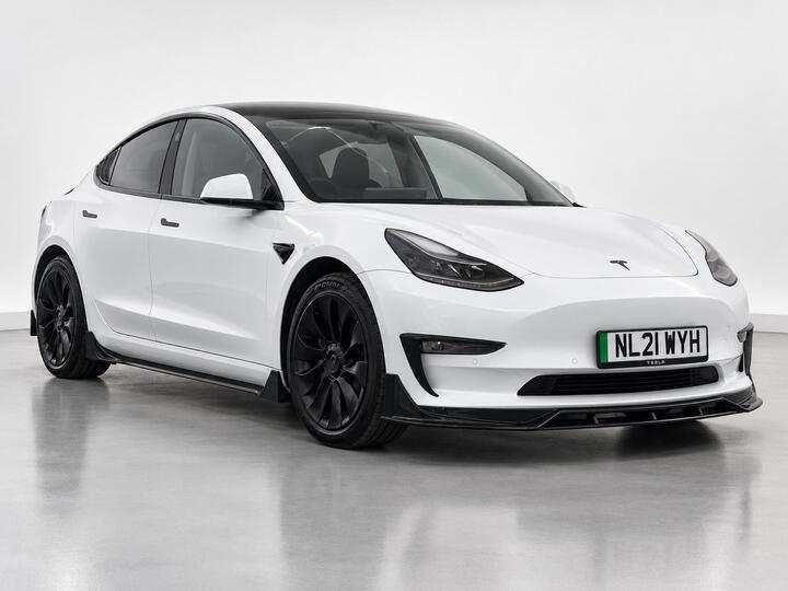 Tesla MODEL 3 (Dual Motor) Long Range Auto 4WDE 4dr
