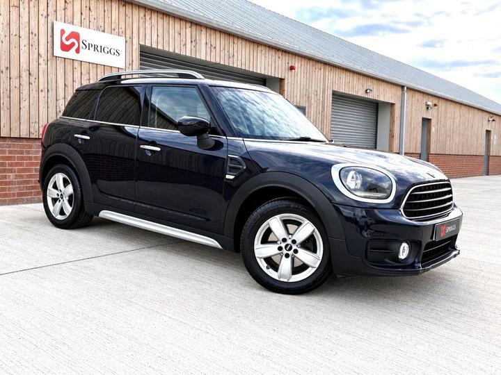 MINI COUNTRYMAN 1.5 Cooper Classic Euro 6 (s/s) 5dr