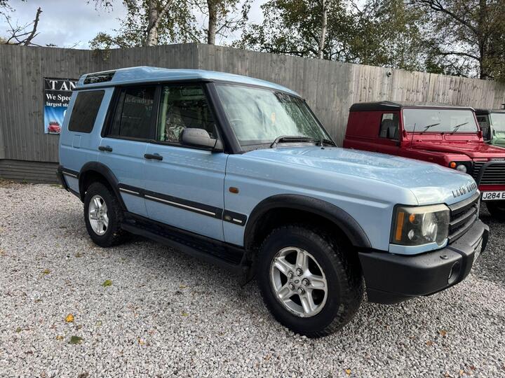 Land Rover Discovery 2.5 TD5 S Station Wagon 5dr (7 Seats) Land Rover Discovery 2.5 TD5 S Station Wagon 5dr (7 Seats)