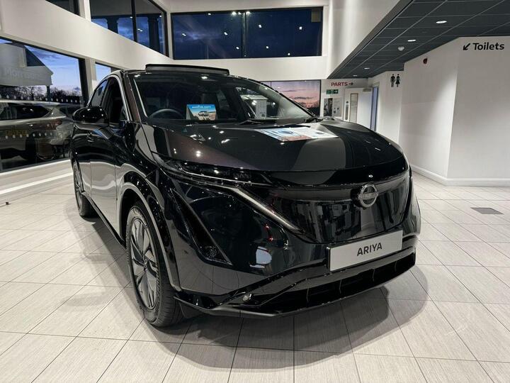 Nissan ARIYA 63kWh Advance Auto 5dr 22kW Charger